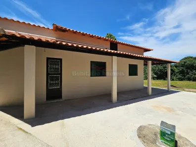 Fazenda/Sítio com 3 Quartos à venda, 90m² no Bonsucesso (Bacaxá), Saquarema