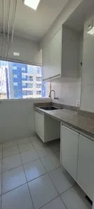 Apartamento com 3 Quartos para alugar, 90m² no Buraquinho, Lauro de Freitas