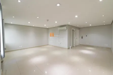 Sala Comercial à venda, 48m² no Sanvitto, Caxias do Sul