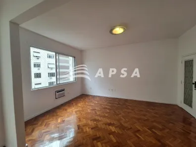 Apartamento com 4 Quartos para alugar, 157m² no Leme, Rio de Janeiro