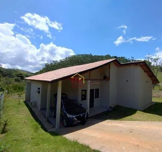 Casa de Condomínio com 3 Quartos para venda ou aluguel, 175m² no Pinhalzinho, Santo Antônio do Pinhal