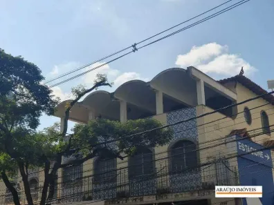 Casa com 3 Quartos para alugar, 260m² no Funcionários, Belo Horizonte
