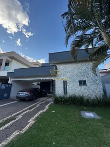Casa de Condomínio com 3 Quartos para venda ou aluguel, 217m² no Jardins Valência, Goiânia