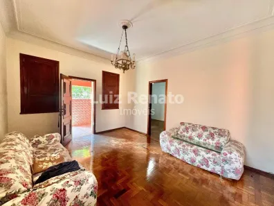 Imóvel Comercial com 6 Quartos para alugar, 380m² no Santa Efigênia, Belo Horizonte