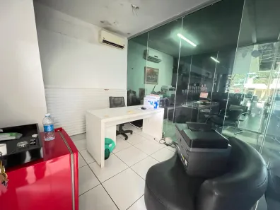 Ponto Comercial com 2 Quartos para venda ou aluguel, 600m² no Lagoa Nova, Natal