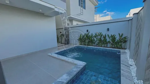 Casa de Condomínio com 3 Quartos à venda, 317m² no Novo Aleixo, Manaus