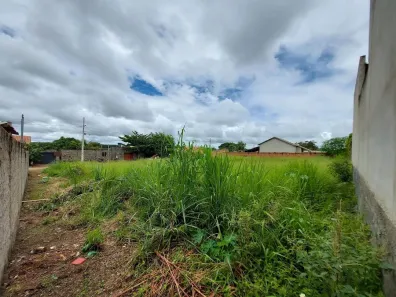 Lote/Terreno à venda, 300m² no , Abadia de Goiás