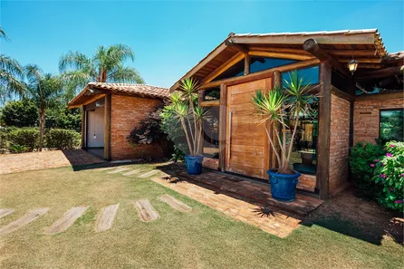 Casa de Condomínio com 4 Quartos à venda, 400m² no Centro, Santa Maria da Serra
