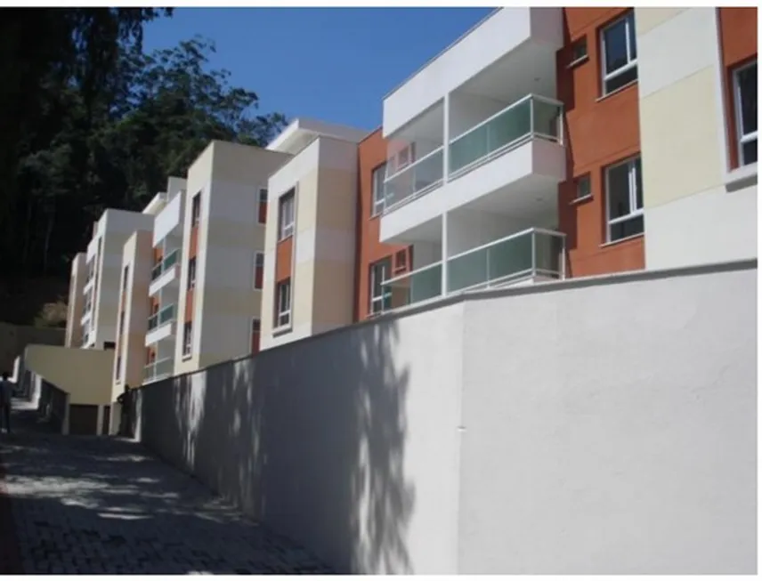 Foto 1 de Apartamento com 4 Quartos à venda, 215m² em Castelanea, Petrópolis