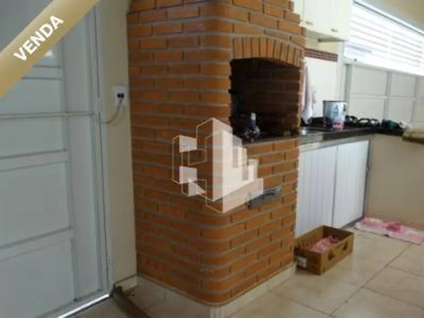 Foto 1 de Casa com 3 Quartos à venda, 140m² em Jardim Itamarati, Jaú