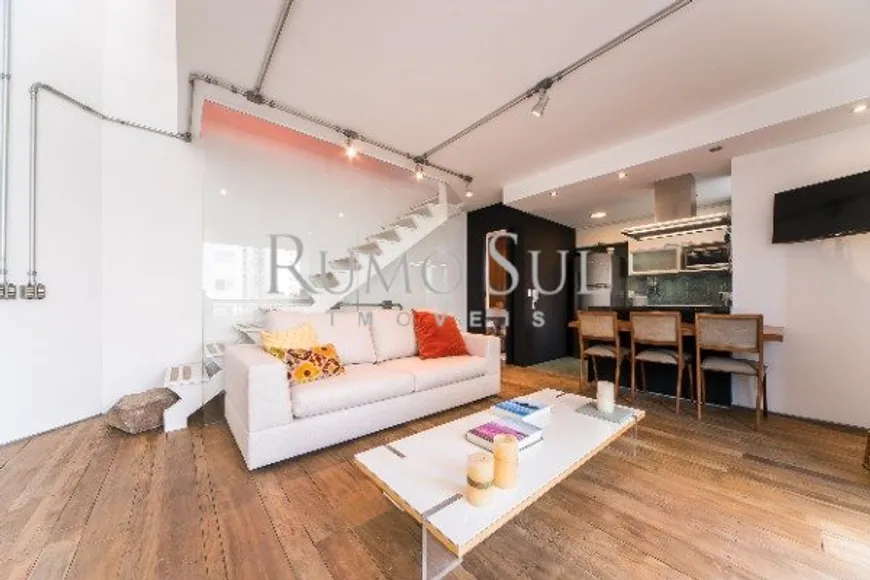 Foto 1 de Apartamento com 1 Quarto à venda, 74m² em Moema, São Paulo
