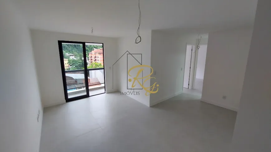 Foto 1 de Apartamento com 2 Quartos à venda, 68m² em Agriões, Teresópolis