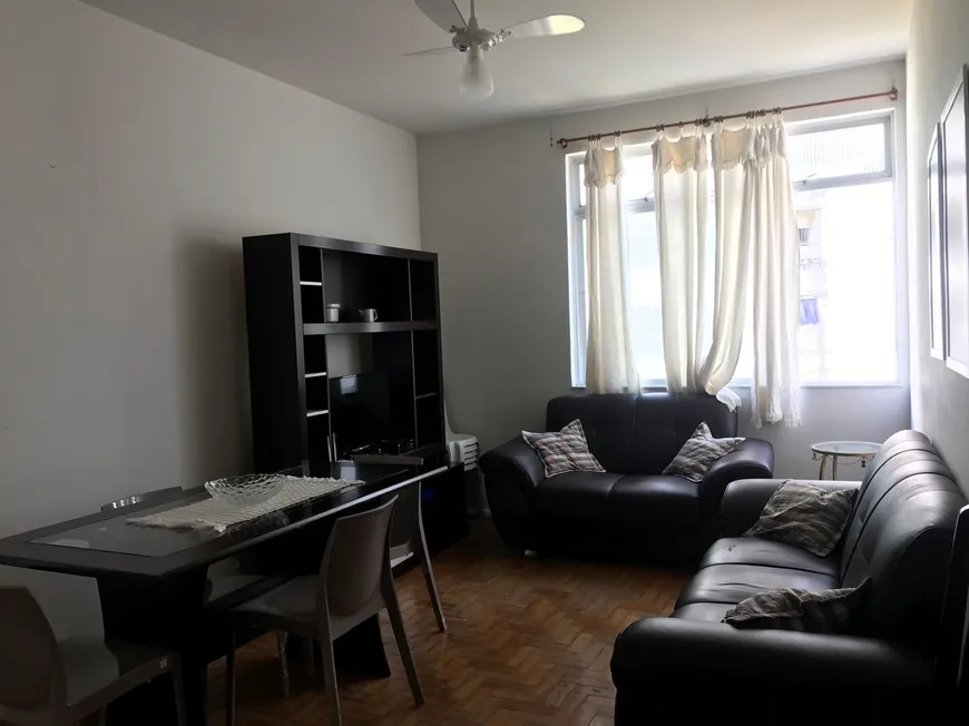 Foto 1 de Apartamento com 3 Quartos para alugar, 80m² em Barra, Salvador