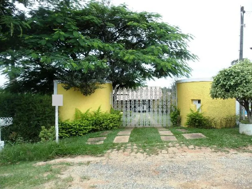 Foto 1 de Fazenda/Sítio com 3 Quartos à venda, 370m² em Jardim Colonial I, Aracoiaba da Serra