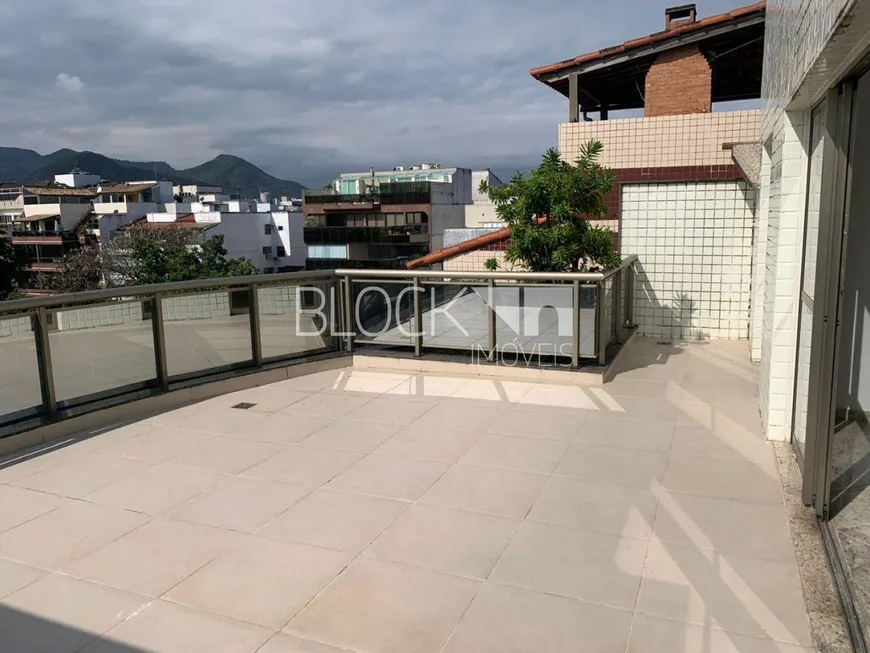 Foto 1 de Cobertura com 4 Quartos para alugar, 288m² em Recreio Dos Bandeirantes, Rio de Janeiro