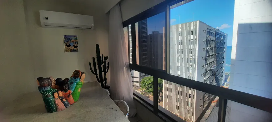 Foto 1 de Apartamento com 2 Quartos à venda, 90m² em Boa Viagem, Recife