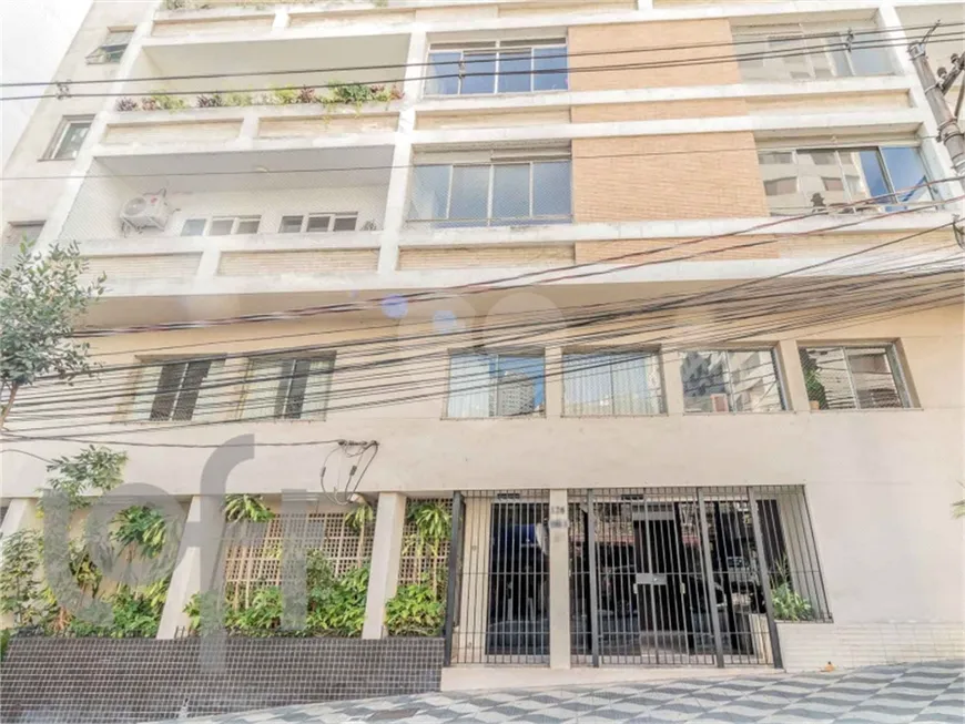 Foto 1 de Apartamento com 2 Quartos à venda, 129m² em Higienópolis, São Paulo