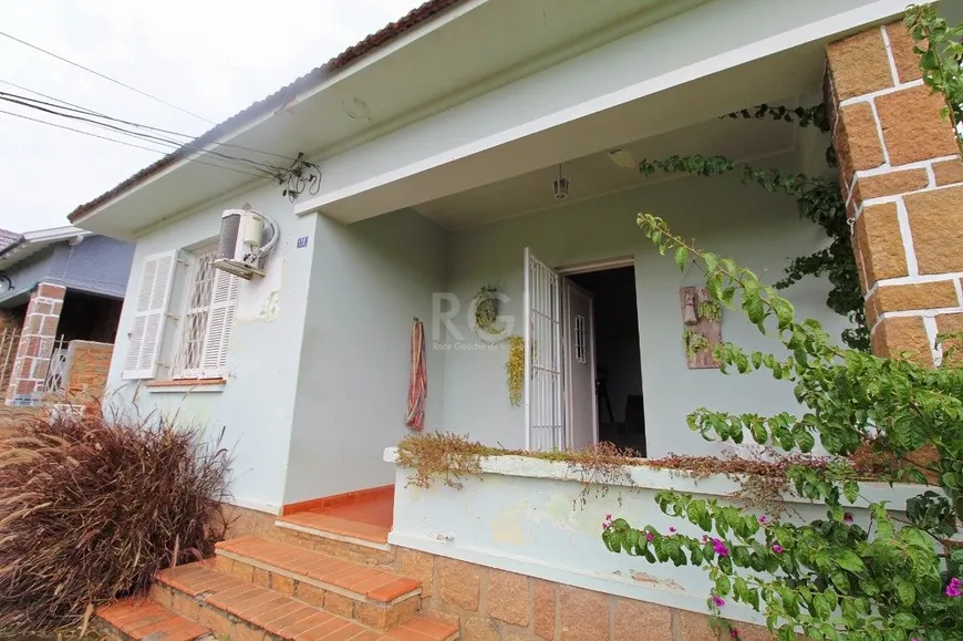 Foto 1 de Casa com 3 Quartos à venda, 263m² em Santa Tereza, Porto Alegre