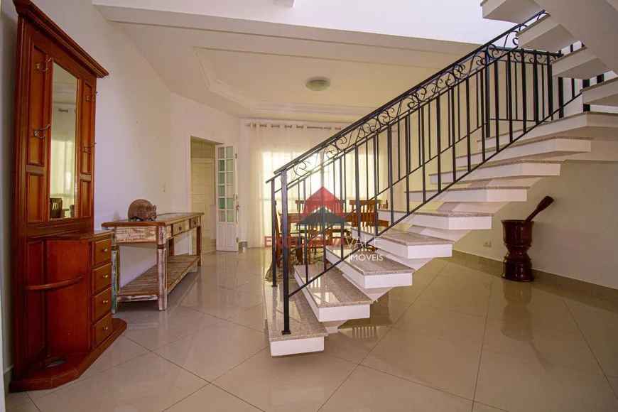 Foto 1 de Casa de Condomínio com 4 Quartos à venda, 232m² em Urbanova, São José dos Campos