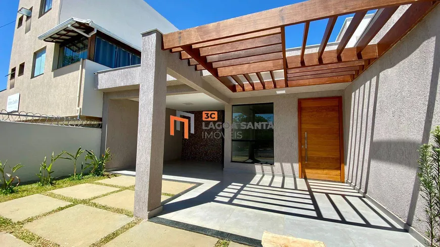 Foto 1 de Casa com 4 Quartos à venda, 145m² em Novo Santos Dumont, Lagoa Santa