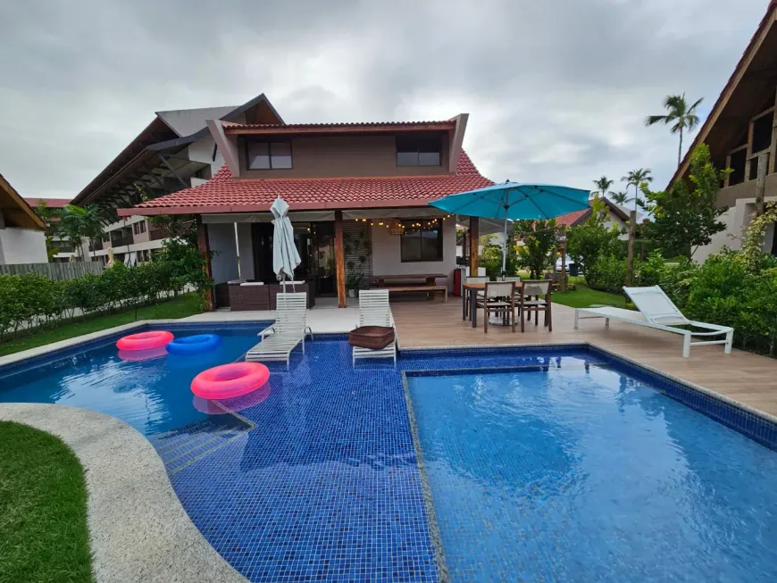 Foto 1 de Casa de Condomínio com 4 Quartos à venda, 150m² em Praia do Cupe, Ipojuca