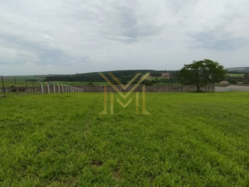 Foto 1 de Lote/Terreno à venda, 2000m² em Recanto dos Nobres I, Agudos