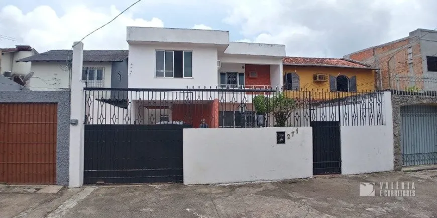Foto 1 de Casa com 3 Quartos à venda, 208m² em Telégrafo, Belém