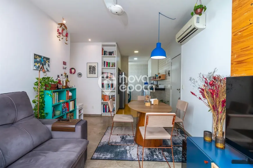 Foto 1 de Apartamento com 2 Quartos à venda, 61m² em Botafogo, Rio de Janeiro