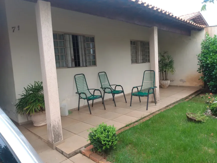 Foto 1 de Casa com 3 Quartos à venda, 130m² em Jardim Alemanha, Londrina