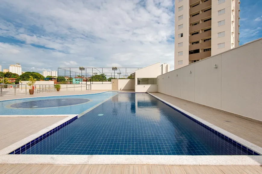 Foto 1 de Apartamento com 3 Quartos à venda, 68m² em Setor Negrão de Lima, Goiânia