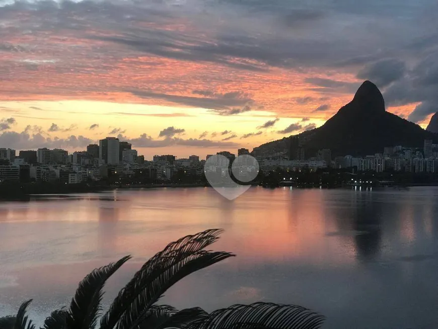 Foto 1 de Apartamento com 4 Quartos à venda, 319m² em Lagoa, Rio de Janeiro