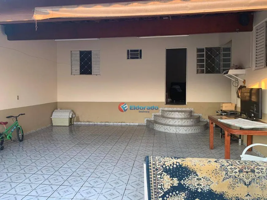 Foto 1 de Casa com 2 Quartos à venda, 90m² em Vila São Pedro, Hortolândia