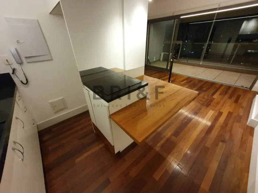 Foto 1 de Apartamento com 1 Quarto para alugar, 41m² em Brooklin, São Paulo