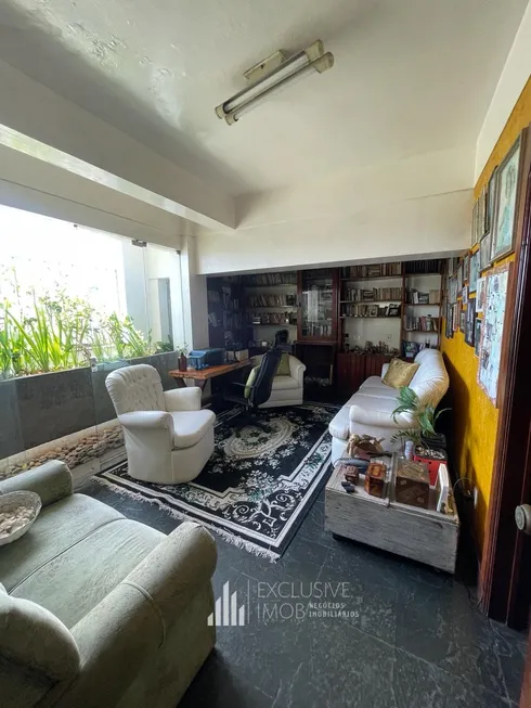 Foto 1 de Apartamento com 3 Quartos à venda, 179m² em Umarizal, Belém