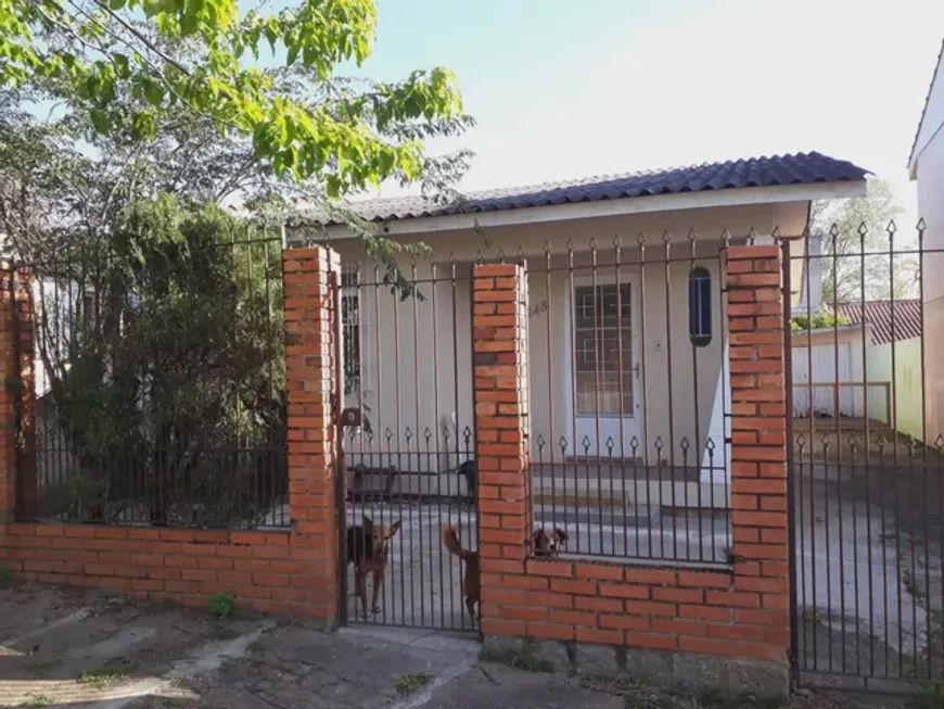 Foto 1 de Casa com 2 Quartos à venda, 150m² em Ganchinho, Curitiba