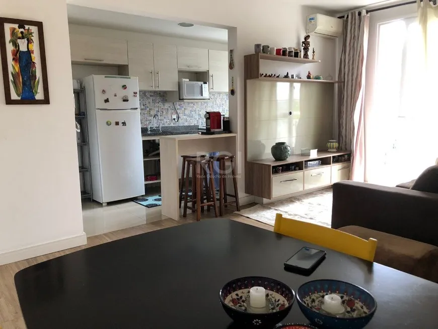 Foto 1 de Apartamento com 3 Quartos à venda, 74m² em Jardim Itú Sabará, Porto Alegre