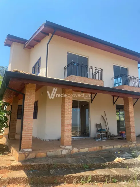 Foto 1 de Sobrado com 4 Quartos à venda, 330m² em Salto, Joanópolis