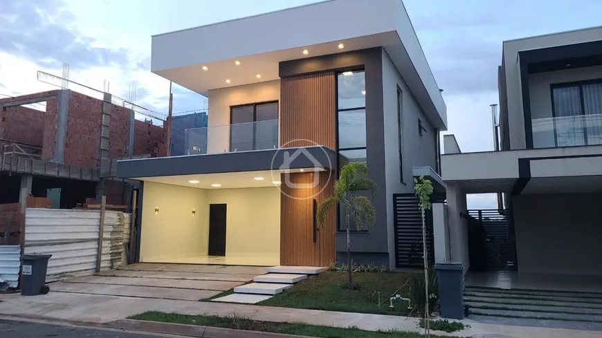 Foto 1 de Sobrado com 3 Quartos à venda, 215m² em Tijucal, Cuiabá