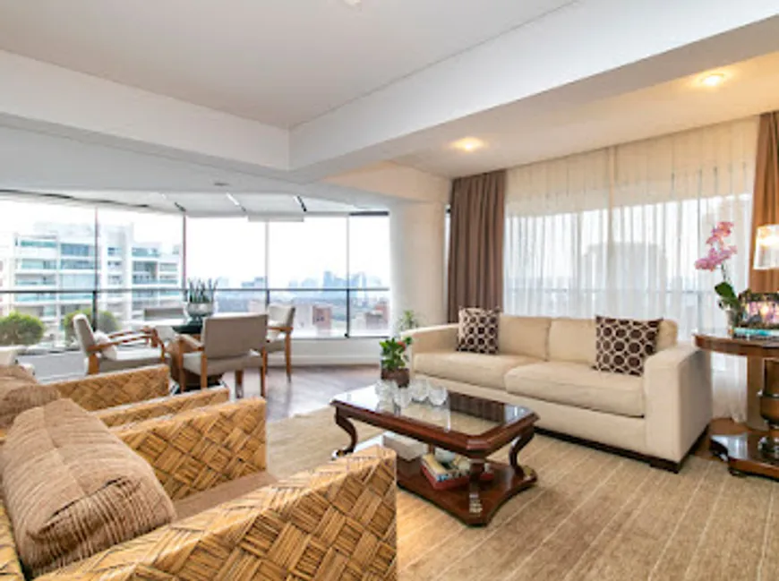 Foto 1 de Apartamento com 6 Quartos à venda, 285m² em Paraíso do Morumbi, São Paulo