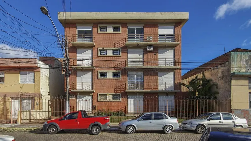 Foto 1 de Apartamento com 2 Quartos para alugar, 87m² em Centro, Pelotas