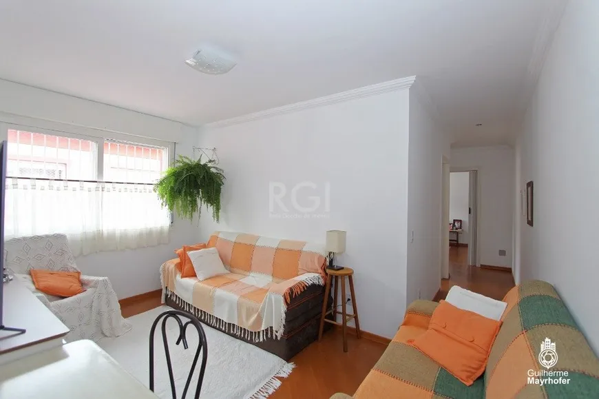 Foto 1 de Apartamento com 2 Quartos à venda, 60m² em Teresópolis, Porto Alegre