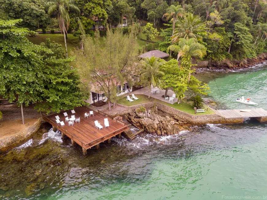 Foto 1 de Casa com 8 Quartos à venda, 800m² em Ilha da Gipoia, Angra dos Reis