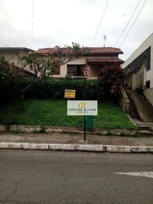Foto 1 de Casa com 5 Quartos à venda, 225m² em Vila Ema, São José dos Campos