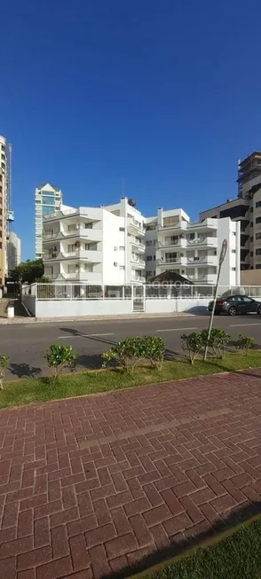 Foto 1 de Apartamento com 4 Quartos à venda, 257m² em Centro, Itapema
