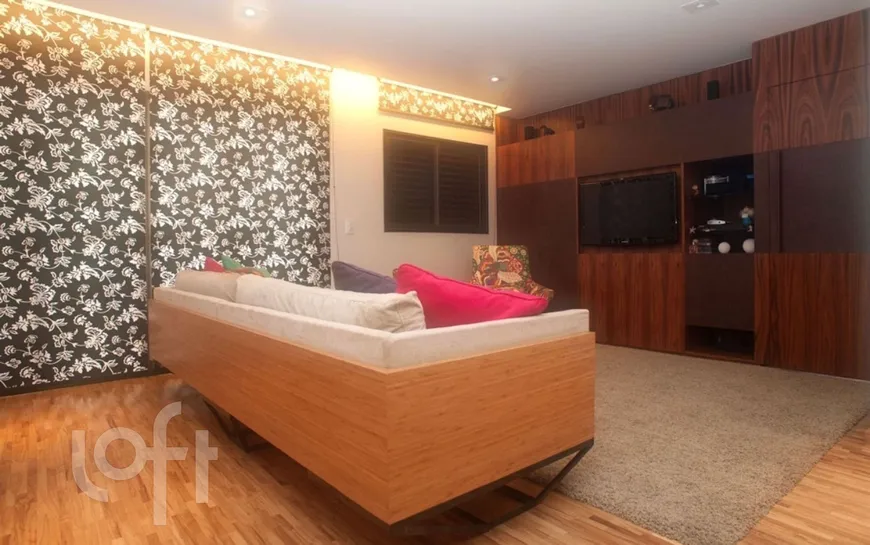 Foto 1 de Apartamento com 1 Quarto à venda, 110m² em Lapa, São Paulo