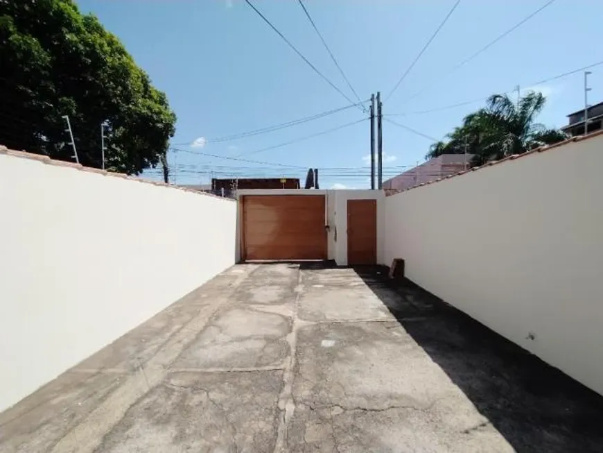 Foto 1 de Casa com 4 Quartos à venda, 300m² em Custódio Pereira, Uberlândia