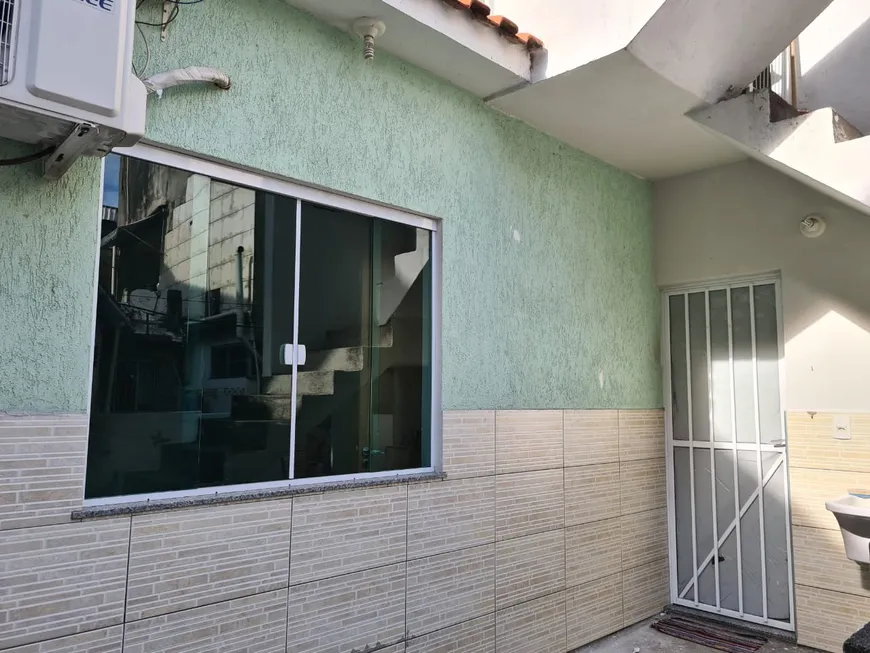 Foto 1 de Apartamento com 1 Quarto para alugar, 40m² em Doutor Laureano, Duque de Caxias