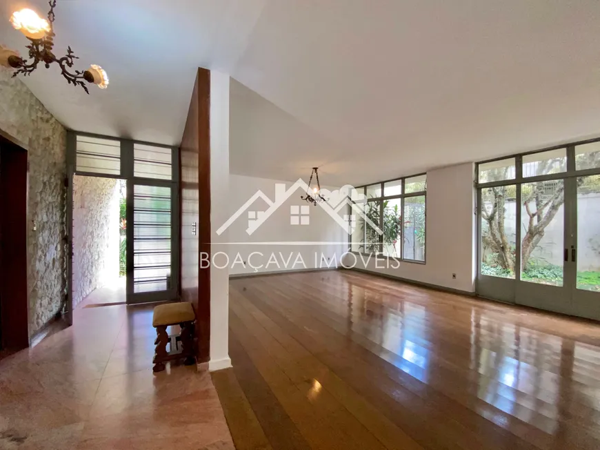 Foto 1 de Casa com 4 Quartos à venda, 293m² em Vila Madalena, São Paulo
