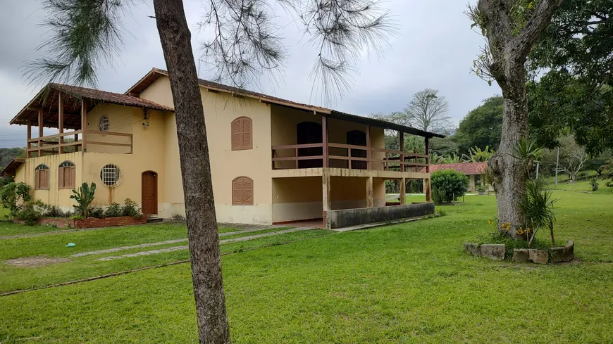 Foto 1 de Fazenda/Sítio com 4 Quartos à venda, 200000m² em Rio Seco Bacaxa, Saquarema