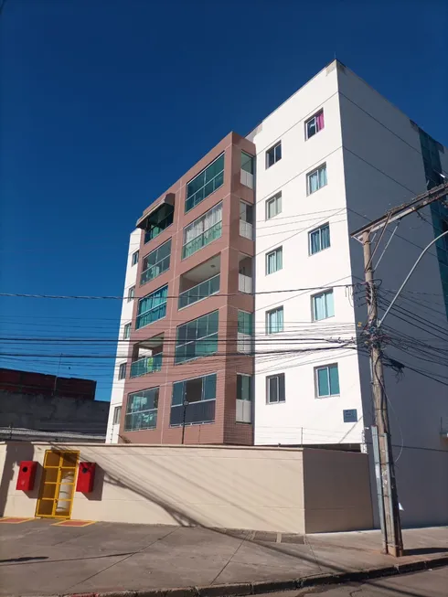 Foto 1 de Apartamento com 3 Quartos à venda, 90m² em Samambaia Sul, Brasília